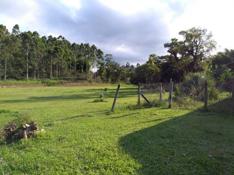 imóvel com 6300m² - Gaspar Grande - Gaspar