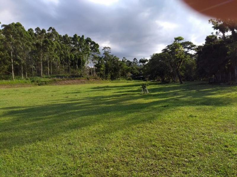 imóvel com 6300m² - Gaspar Grande - Gaspar