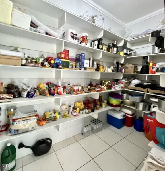 imóvel com 350m² - arniqueira - Brasília
