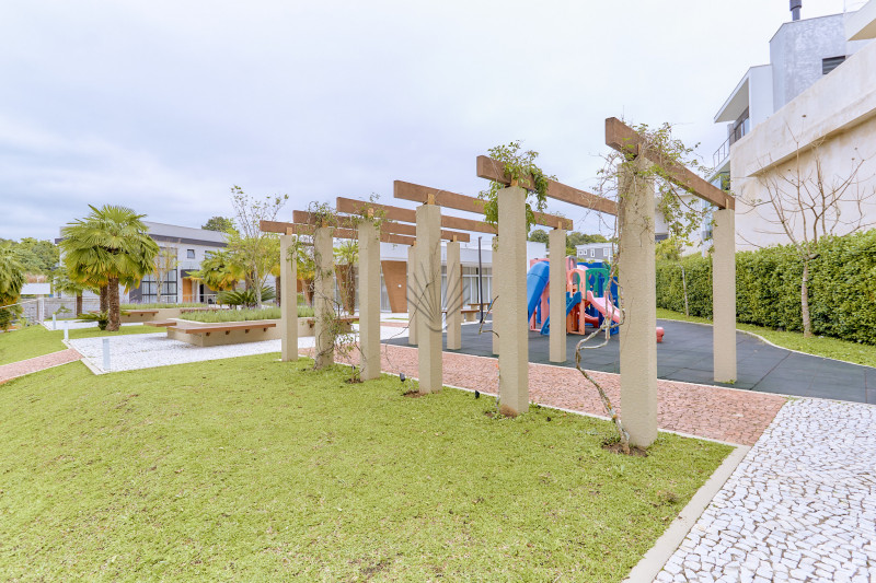 imóvel com 359m² - Santo Inácio - Curitiba