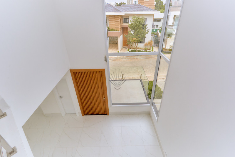 imóvel com 359m² - Santo Inácio - Curitiba