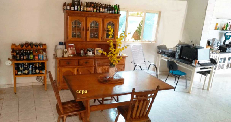 Casa à venda Jardim Aeroporto com 664m² e 4 quartos por R$ 2.360.000 - 1342800053-copa.jpg