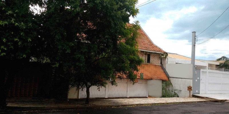 Casa à venda Jardim Aeroporto com 664m² e 4 quartos por R$ 2.360.000 - 1352678434-frente.jpg