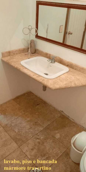 Casa à venda Jardim Aeroporto com 664m² e 4 quartos por R$ 2.360.000 - 2046747438-lavabo.jpg