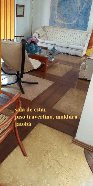 Casa à venda Jardim Aeroporto com 664m² e 4 quartos por R$ 2.360.000 - 2122536843-sala-de-estar-piso.jpg