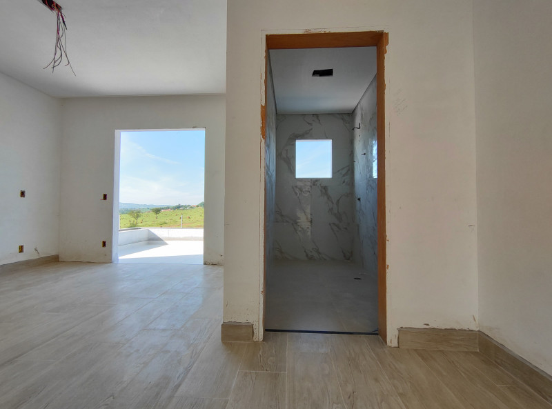 Casa de condomínio à venda Residencial Colinas com 310m² e 3 quartos por R$ 1.250.000 - 1680064784-img-20231216-074535835-hdr.jpg