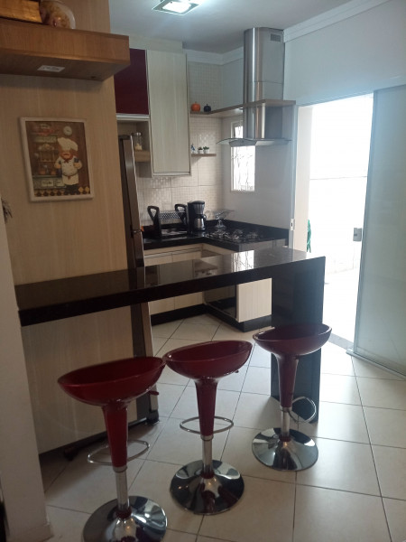 Casa à venda Jardim Boer I com 120m² e 3 quartos por R$ 450.000 - 1926698972-img-20231202-090726-366.jpg