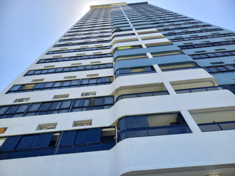 Apartamento à venda Candeias com 110m² e 3 quartos por R$ 760.000 - 1946712874-inbound579523598392607770.jpg