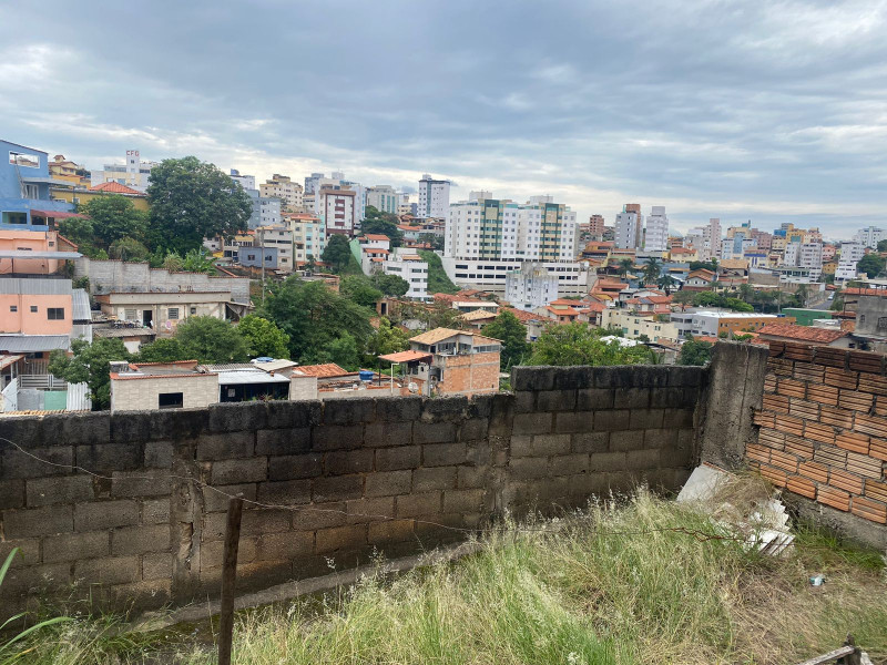 imóvel com 180m² - Nova Vista - Sabara
