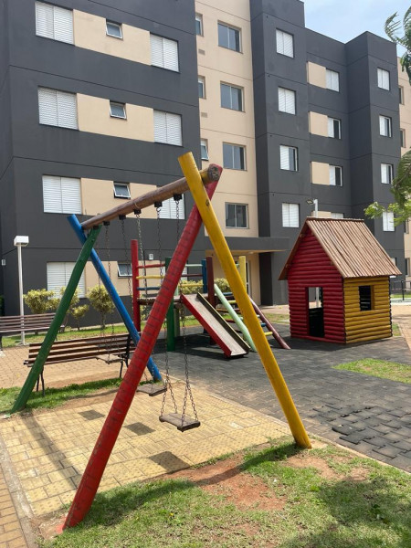 Apartamento à venda Loteamento City Jaraguá com 44m² e 2 quartos por R$ 215.000 - 67351743-parquinho.jpg