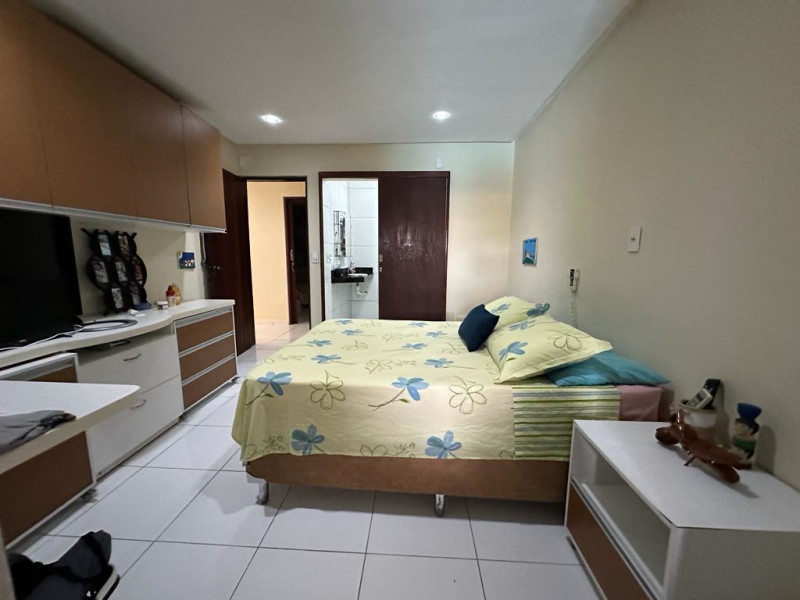 Casa à venda Antares com 176m² e 3 quartos por R$ 650.000 - foto-01.jpeg