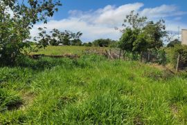 Terreno à venda Centro com 300m² - 1 dormitório -  vagas - R$ 110.000 - 1663527077-18fc6092-6fe6-43cd-9407-47ebbb7de9fb.jpeg