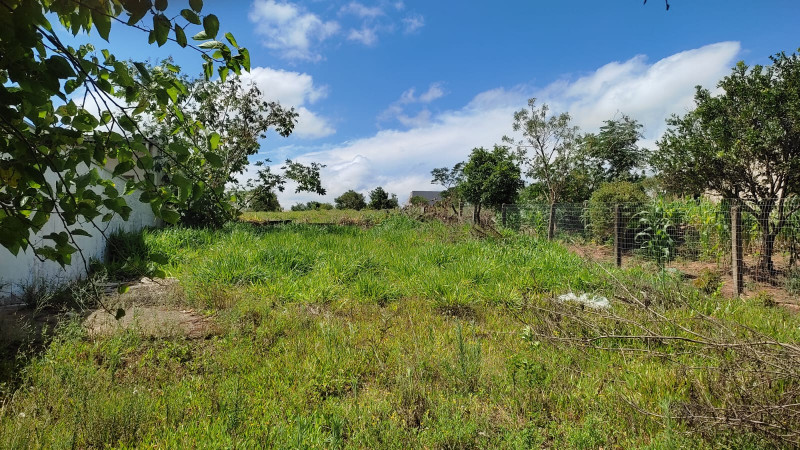 Terreno à venda Centro com 300m² e 1 quarto por R$ 110.000 - 1375553934-2c8c2fdc-23ff-428d-abdd-a076bdb7ef00.jpeg