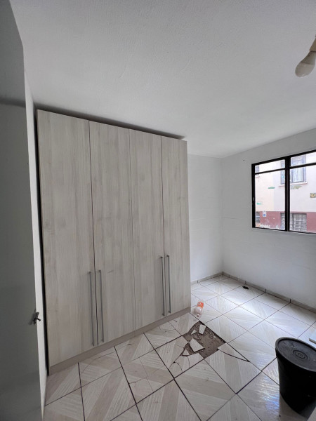 Apartamento à venda Conjunto Habitacional Santa Etelvina II com 47m² e 2 quartos por R$ 79.900 - 1354317710-img-20231205-wa0195.jpg