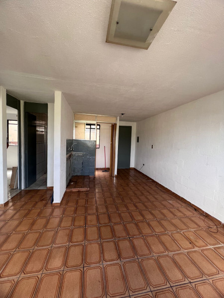 Apartamento à venda Conjunto Habitacional Santa Etelvina II com 47m² e 2 quartos por R$ 79.900 - 2085499714-img-20231205-wa0198.jpg