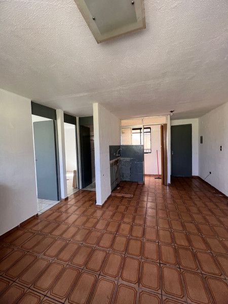 Apartamento à venda Conjunto Habitacional Santa Etelvina II com 47m² e 2 quartos por R$ 79.900 - 946162236-img-20231205-wa0207.jpg