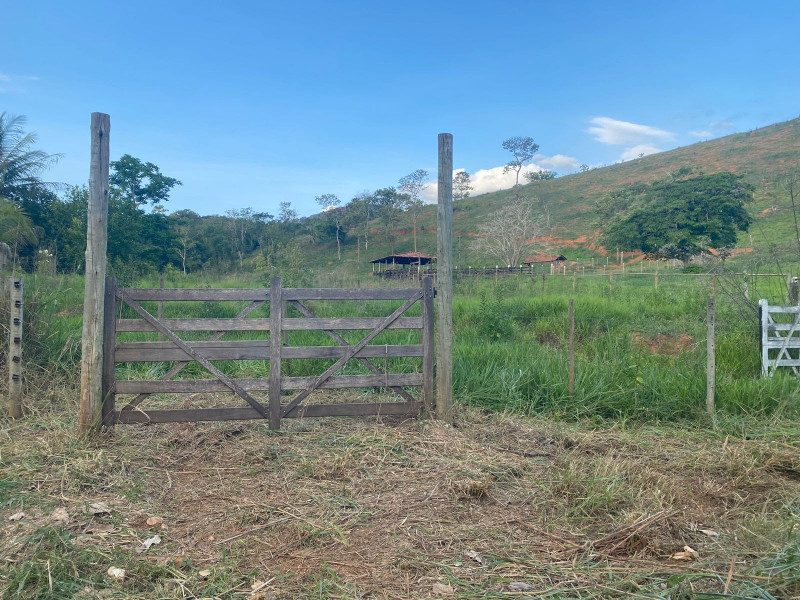 imóvel com 4000m² - Vila Isa - Governador Valadares