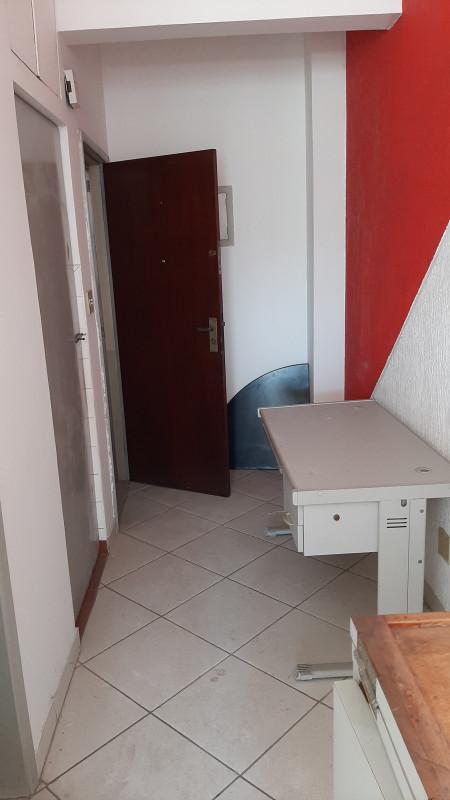 Comercial à venda Centro com 30m² e 1 quarto por R$ 60.000 - 1914026224-20231130-095115.jpg