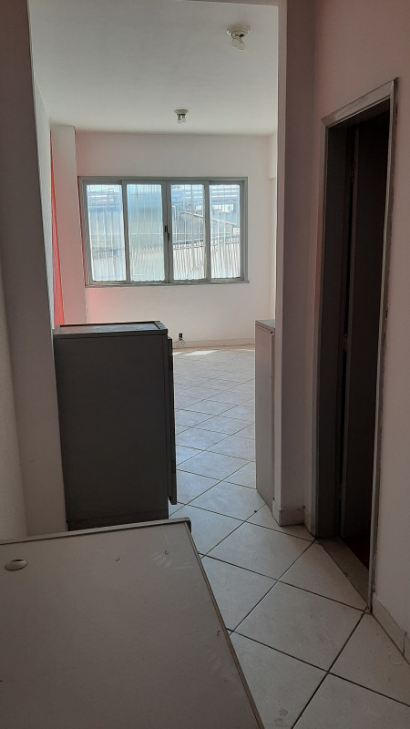 Comercial à venda Centro com 30m² e 1 quarto por R$ 60.000 - 2128634394-20231130-095145.jpg