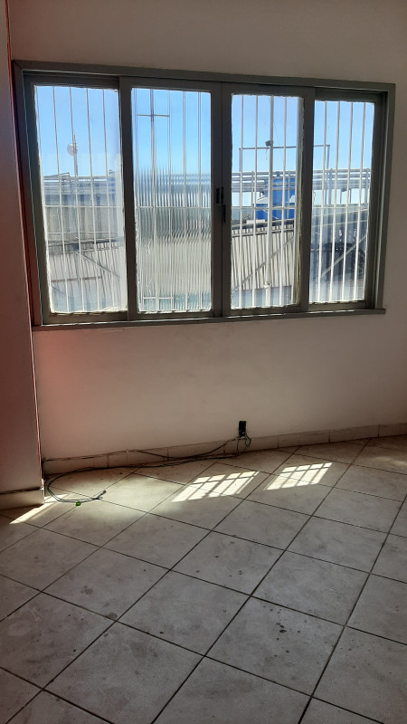 Comercial à venda Centro com 30m² e 1 quarto por R$ 60.000 - 651232934-20231130-095236.jpg