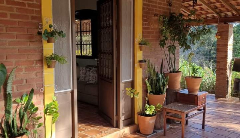 imóvel com 1m² - centro - Camanducaia