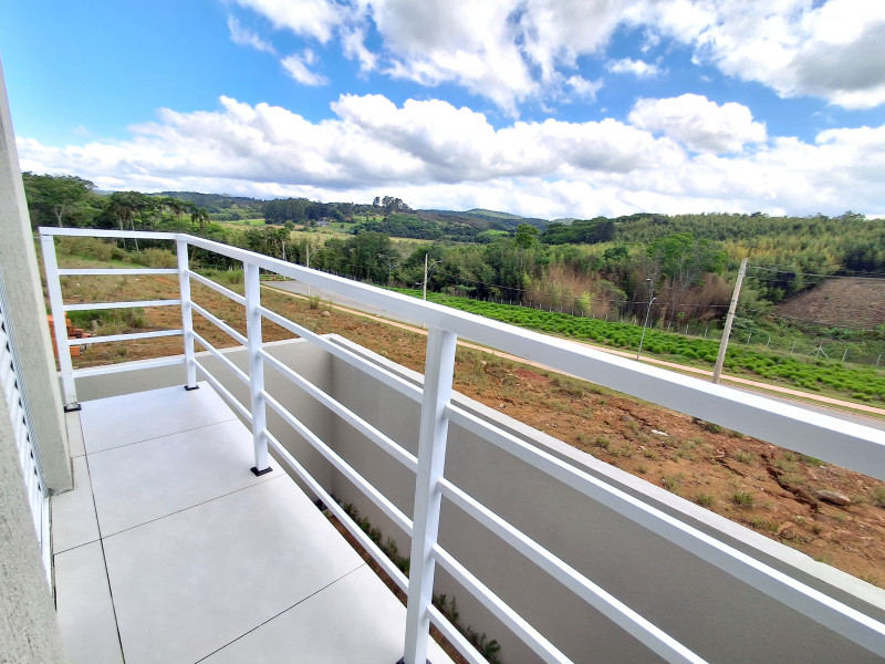 Casa à venda Aguassai com 86m² e 3 quartos por R$ 450.000 - 1658886563-varanda-por-do-sol.jpg