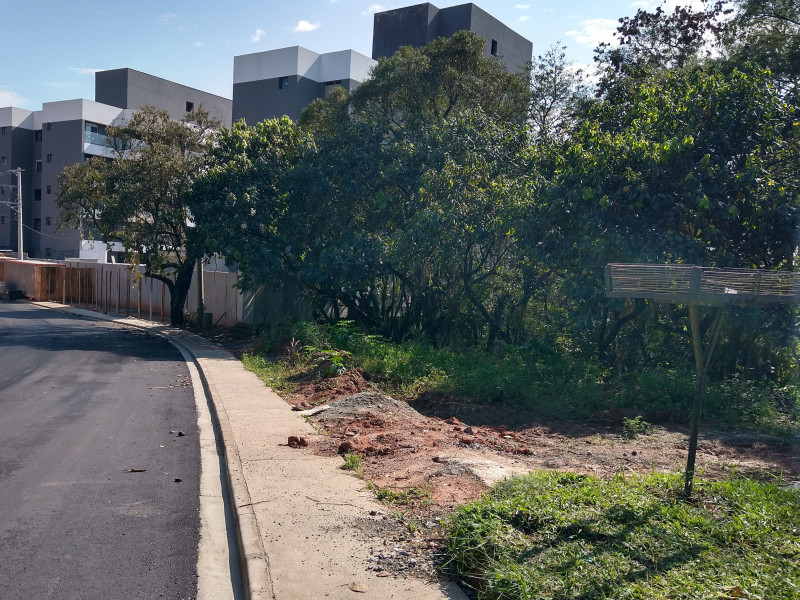 Terreno à venda Parque Rincão com 4752m² e 1 quarto por R$ 1.500.000 - 1027723774-2.jpg