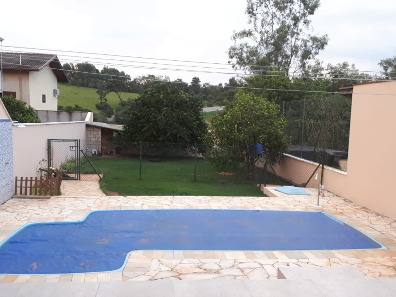 Casa à venda Centro com 342m² e 3 quartos por R$ 1.180.000 - b7a8e59e-63ce-4c7a-8b12-e34905f5bbf2.jpg