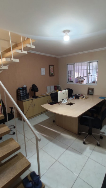 Casa à venda Km 18 com 125m² e 3 quartos por R$ 438.000 - 1221273665-imagem-do-whatsapp-de-2023-12-01-as-14.jpg
