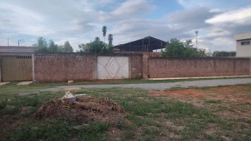 imóvel com 543m² - Samambaia Sul - Brasília