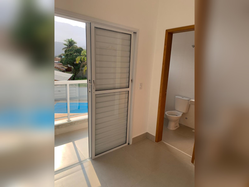 Casa de condomínio à venda Massaguaçu com 80m² e 2 quartos por R$ 399.000 - whatsapp-image-2024-08-10-at-161149-5.jpeg