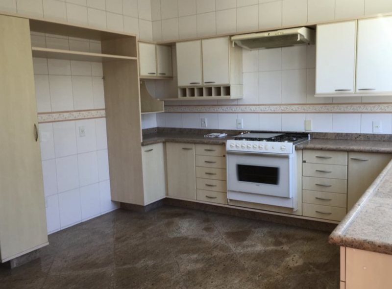 imóvel com 1200m² - Vila Washington Beleza - Cruzeiro