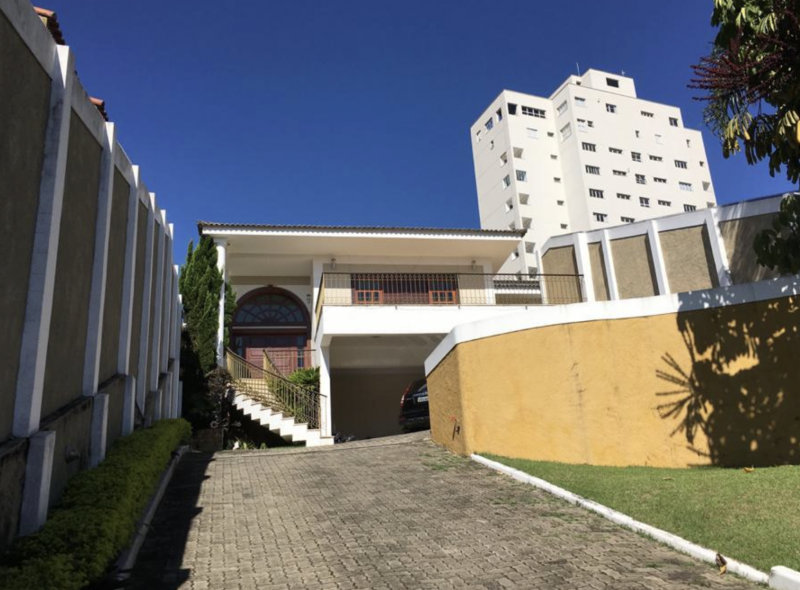 imóvel com 1200m² - Vila Washington Beleza - Cruzeiro
