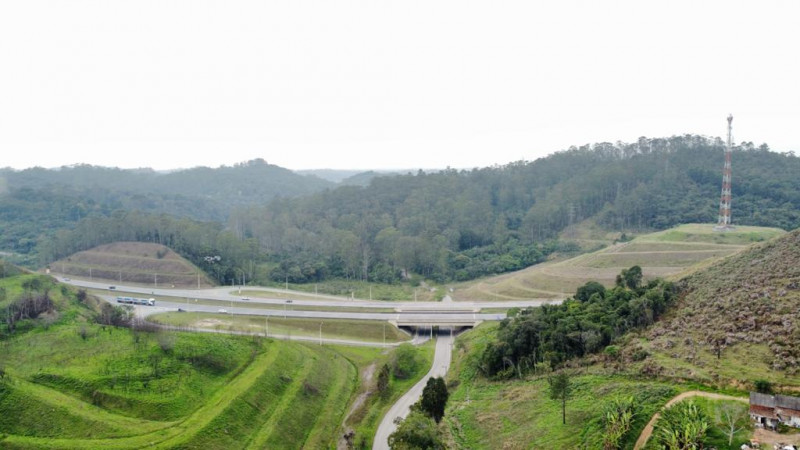Terreno à venda Batistini com 164000m² e 1 quarto por R$ 16.000.000 - 1370164575-img-20231005-wa00241.jpg