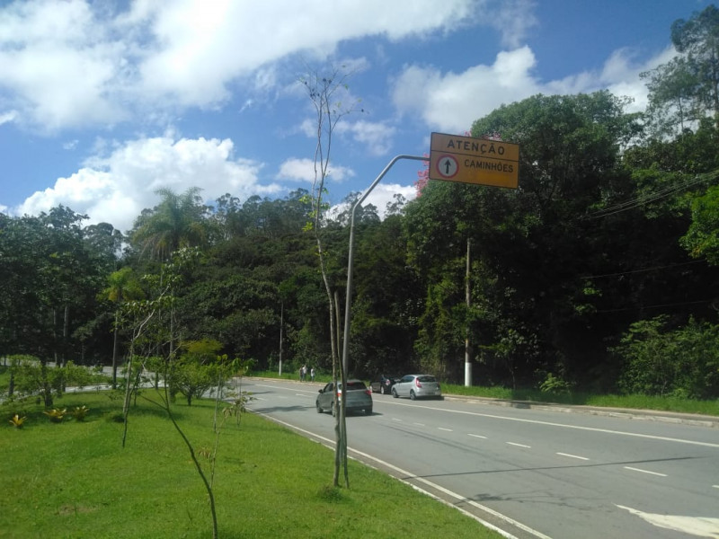 Terreno à venda Batistini com 164000m² e 1 quarto por R$ 16.000.000 - 2054753613-img-20231005-wa00251.jpg