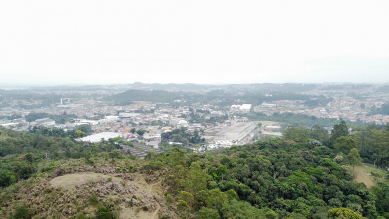 Terreno à venda Batistini com 164000m² e 1 quarto por R$ 16.000.000 - 2118994287-img-20231005-wa0019.jpg