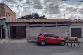 Casa à venda Jardim Felicidade com 365m² - 3 dormitórios -  vagas - R$ 300.000 - 2080600992-frente.jpeg