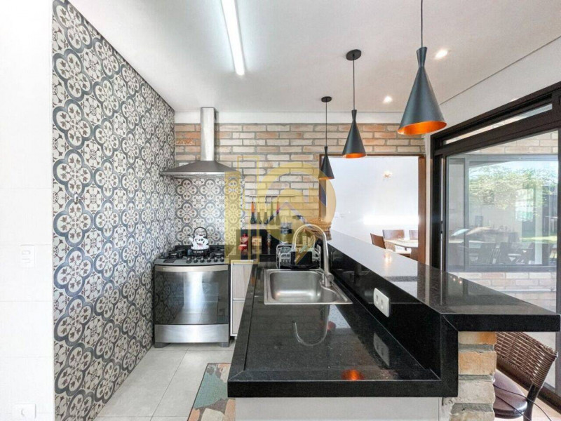 Casa à venda Urbanova com 255m² e 3 quartos por R$ 2.190.000 - 1289211139-img-8478.jpeg