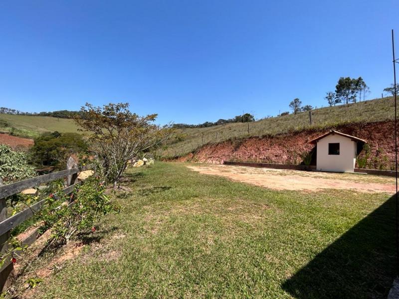 imóvel com 8000m² - Almeidas - Conselheiro Lafaiete