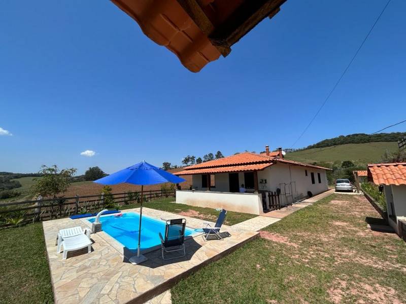 imóvel com 8000m² - Almeidas - Conselheiro Lafaiete