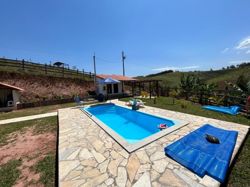 imóvel com 8000m² - Almeidas - Conselheiro Lafaiete