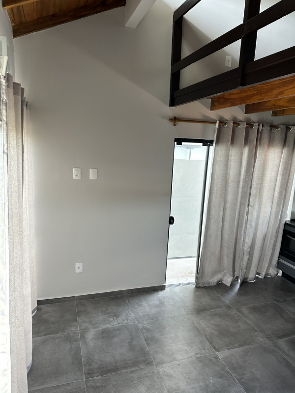 Apartamento à venda Campeche com 48m² e 1 quarto por R$ 380.000 - 1742366774-639b716b-bec0-4ae6-b911-fe9686c1e687.jpeg