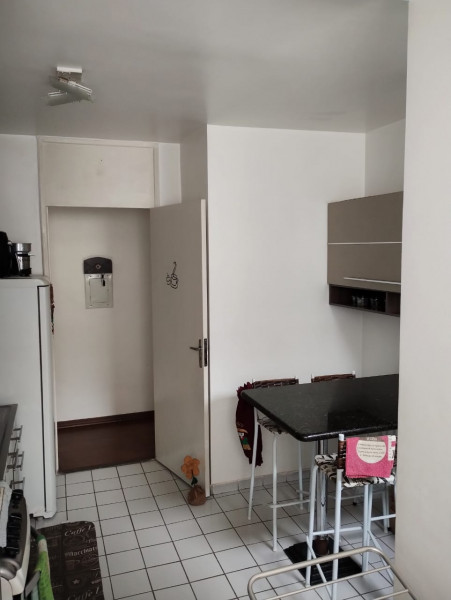 Apartamento à venda Vila Urupês com 65m² e 2 quartos por R$ 199.999 - 2095020400-imagem-do-whatsapp-de-2023-12-09-as-10.jpg