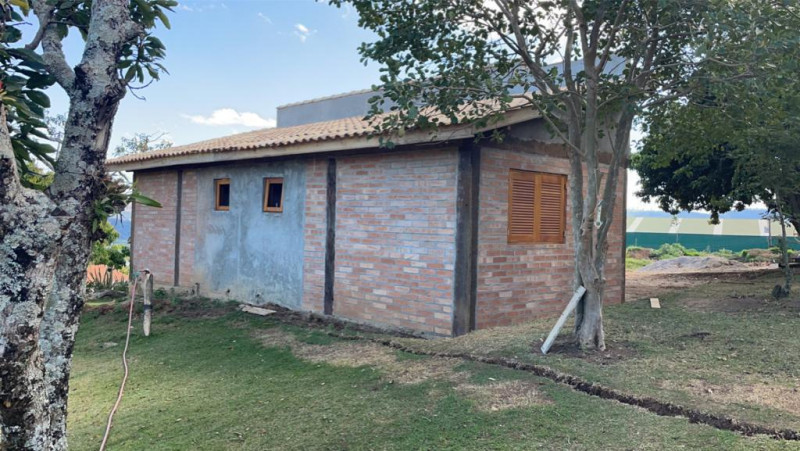 imóvel com 40500m² - lopo - Vargem