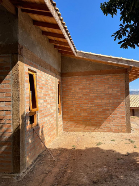 imóvel com 40500m² - lopo - Vargem