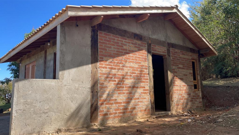imóvel com 40500m² - lopo - Vargem