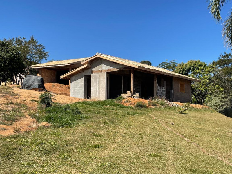 imóvel com 40500m² - lopo - Vargem