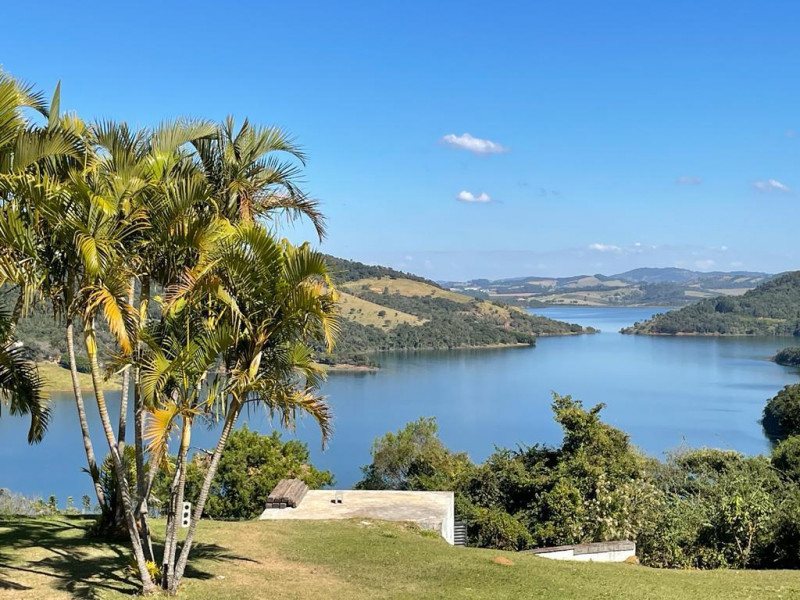 imóvel com 40500m² - lopo - Vargem