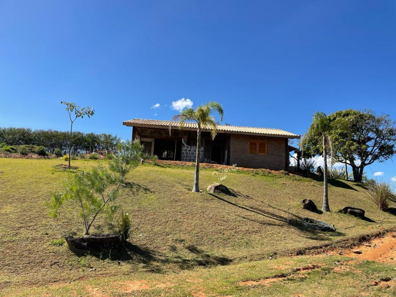imóvel com 40500m² - lopo - Vargem