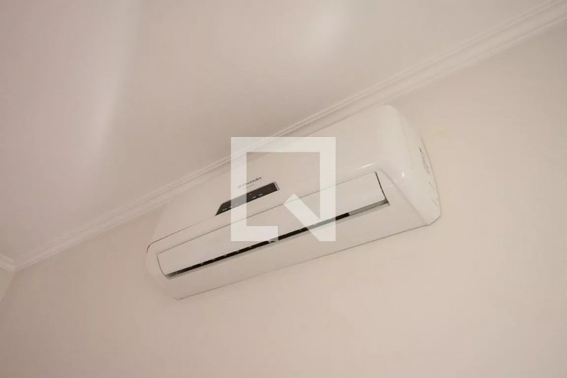 Casa à venda Ribeirânia com 400m² e 3 quartos por R$ 700.000 - 1007267381-893676895-633.jpg